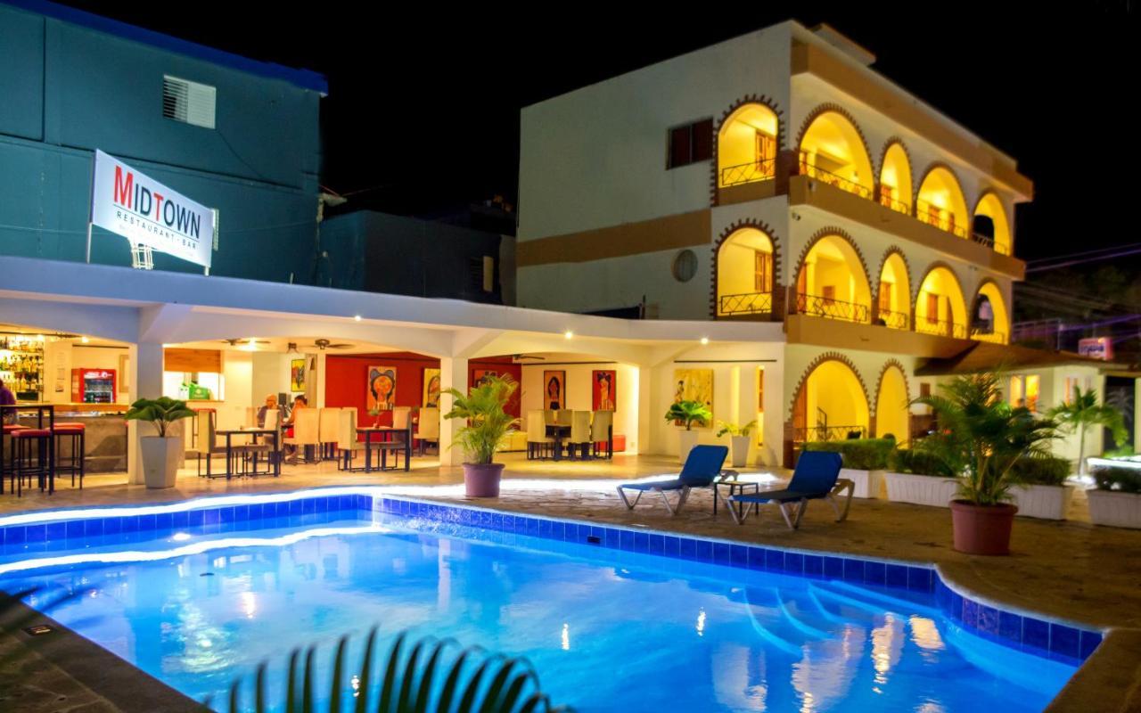 Hotel Las Palmeras Sosúa Buitenkant foto